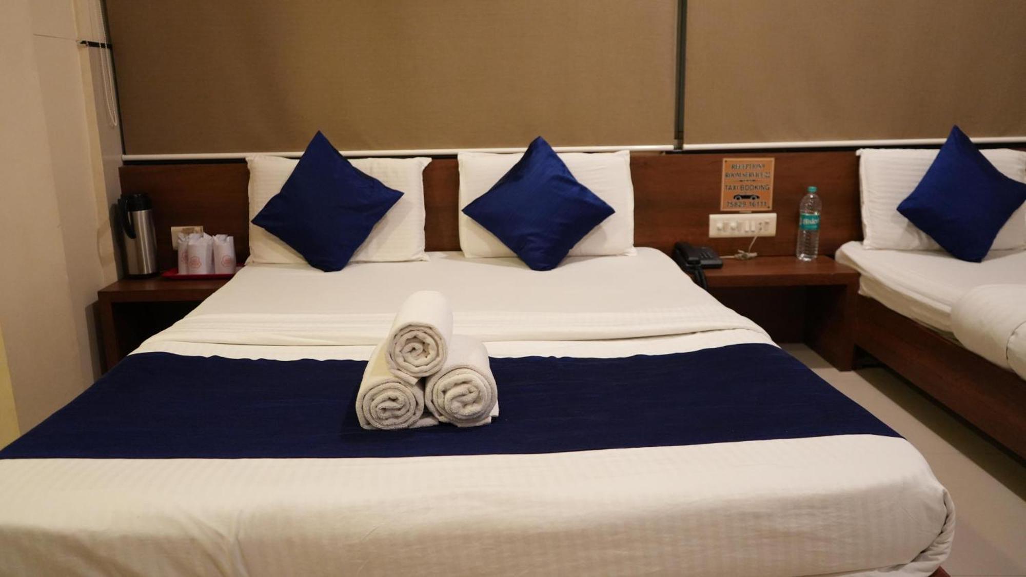 Hotel Satyug Ujjain Eksteriør bilde