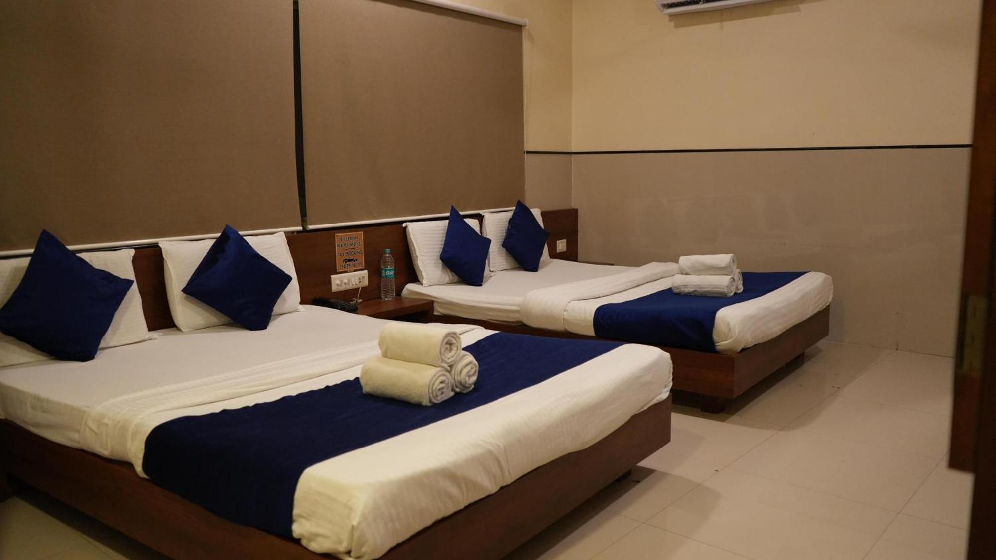 Hotel Satyug Ujjain Eksteriør bilde