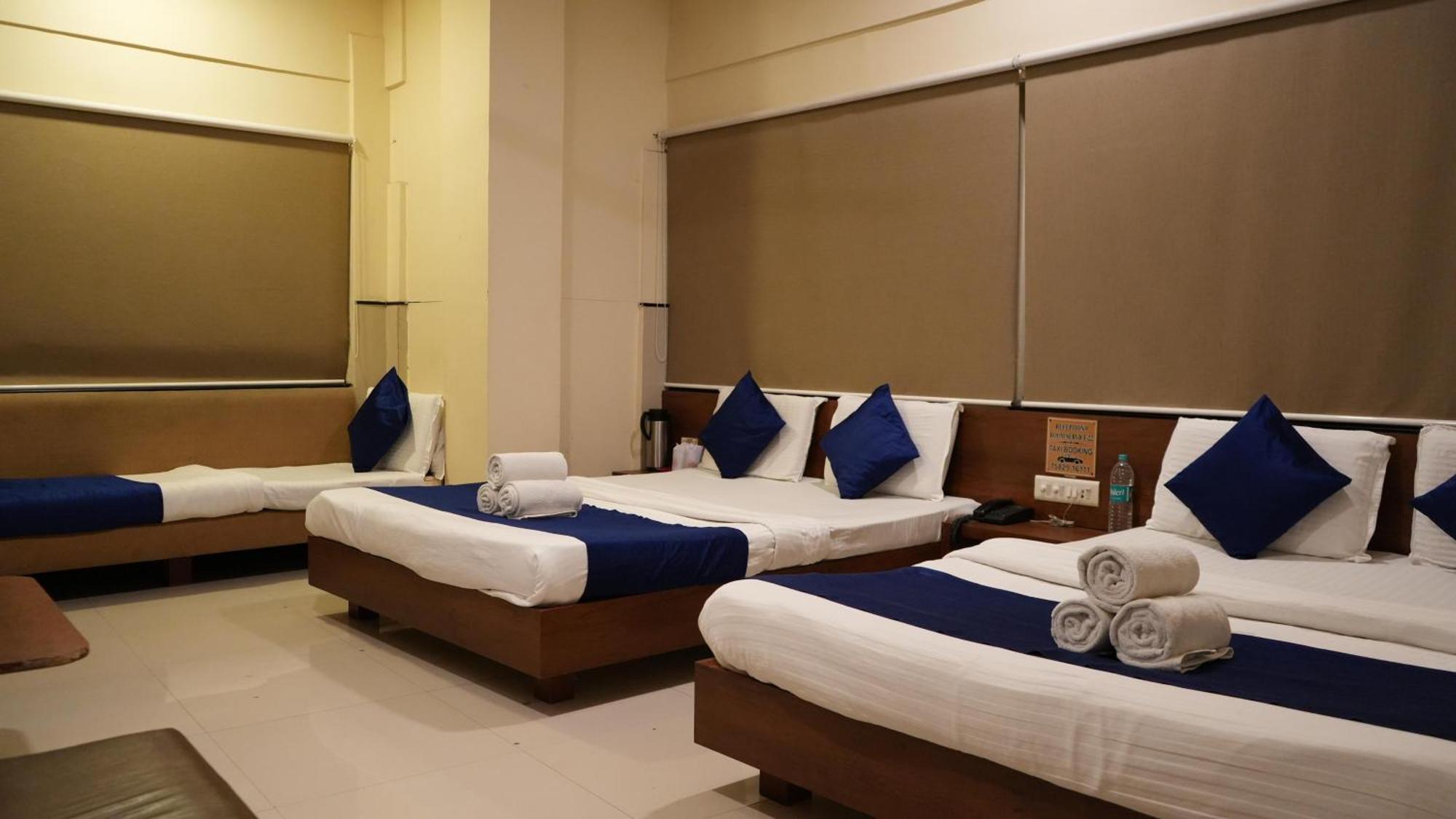 Hotel Satyug Ujjain Eksteriør bilde