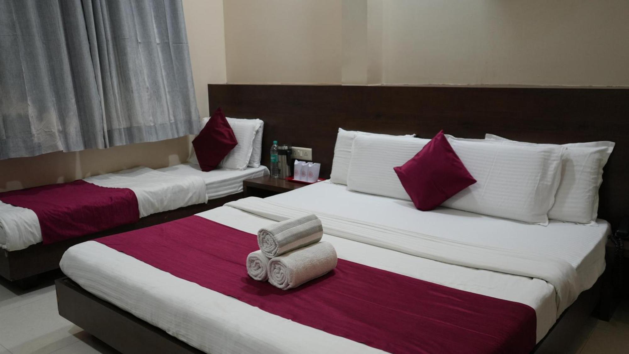 Hotel Satyug Ujjain Eksteriør bilde